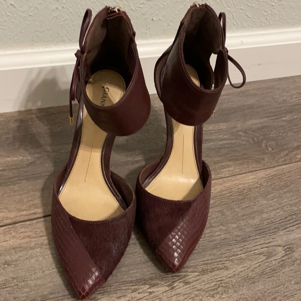 Gianni Bini ankle strap heels. Leather upper